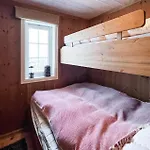 Fantastisk Pa Lenningen 度假居 *