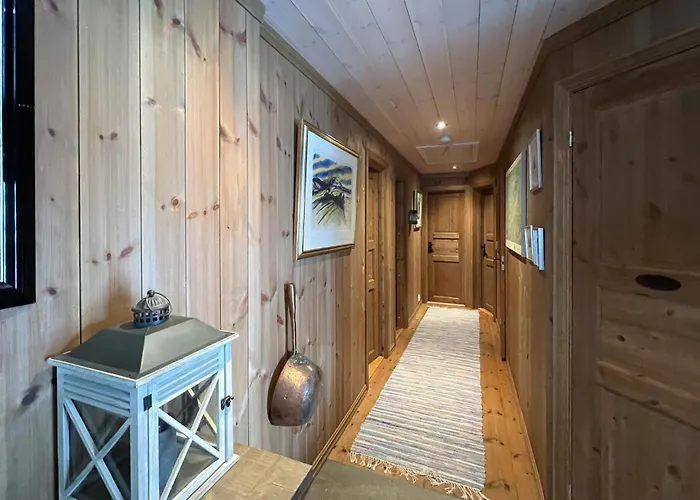 Fantastisk Pa Lenningen בית נופש